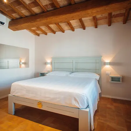 Molinella Farm stay *