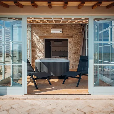 Molinella * אסיסי