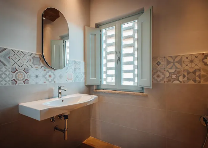 Molinella * אסיסי